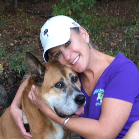 Meet your Posher, Jodi - Picture 2 of 3